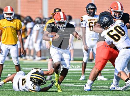 Thumbnail 3 in Montgomery Central vs Glenn (Scrimmage) photogallery.