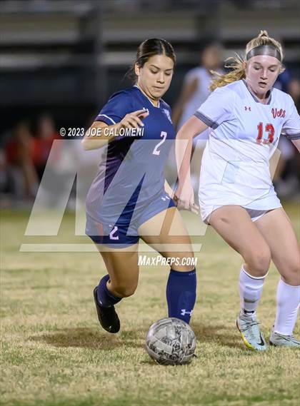 Thumbnail 2 in SA Roosevelt vs Lee photogallery.