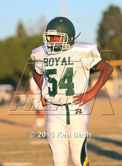 Thumbnail 2 in Royal @ Camarillo photogallery.