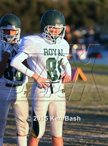 Thumbnail 3 in Royal @ Camarillo photogallery.