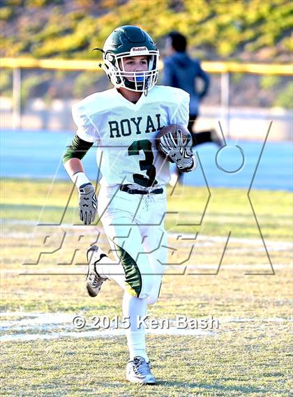 Thumbnail 3 in Royal @ Camarillo photogallery.