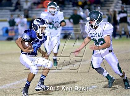Thumbnail 2 in Royal @ Camarillo photogallery.