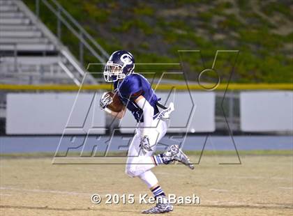 Thumbnail 2 in Royal @ Camarillo photogallery.