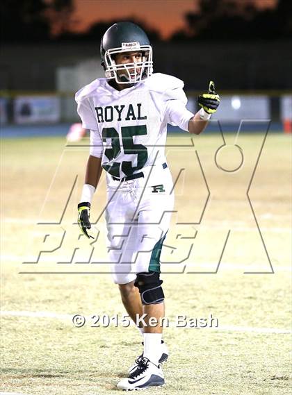 Thumbnail 2 in Royal @ Camarillo photogallery.