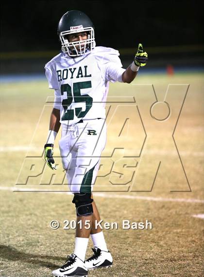 Thumbnail 2 in Royal @ Camarillo photogallery.