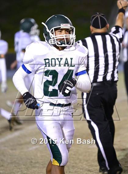 Thumbnail 2 in Royal @ Camarillo photogallery.