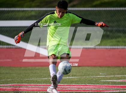 Thumbnail 3 in Cathedral City @ Pasadena (CIF-SS D4 Wild Card) photogallery.
