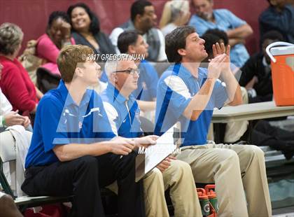 Thumbnail 3 in Metairie Park Country Day vs. West Jefferson (All State Sugar Bowl Classic) photogallery.