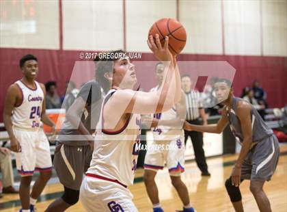 Thumbnail 3 in Metairie Park Country Day vs. West Jefferson (All State Sugar Bowl Classic) photogallery.