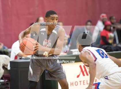 Thumbnail 1 in Metairie Park Country Day vs. West Jefferson (All State Sugar Bowl Classic) photogallery.