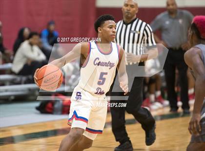 Thumbnail 2 in Metairie Park Country Day vs. West Jefferson (All State Sugar Bowl Classic) photogallery.