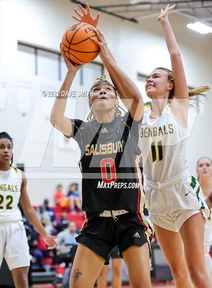 Thumbnail 3 in Salisbury vs. Greensboro Day School photogallery.