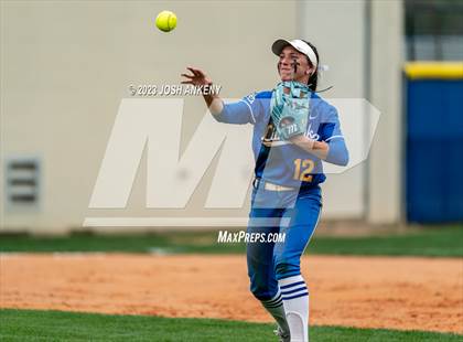 Thumbnail 3 in Live Oak @ St. John photogallery.