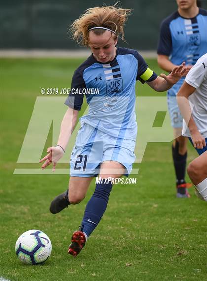 Thumbnail 1 in Johnson vs MacArthur [Douglas] photogallery.