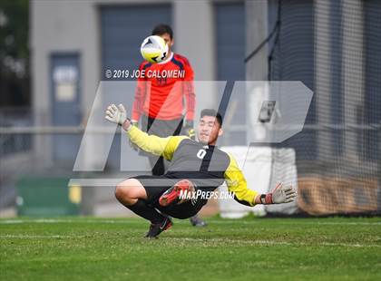 Thumbnail 1 in Johnson vs MacArthur [Douglas] photogallery.