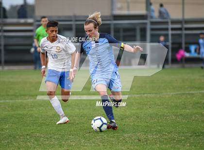 Thumbnail 3 in Johnson vs MacArthur [Douglas] photogallery.