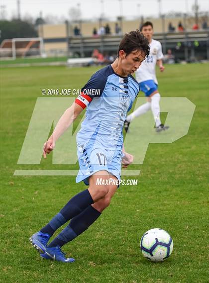 Thumbnail 1 in Johnson vs MacArthur [Douglas] photogallery.