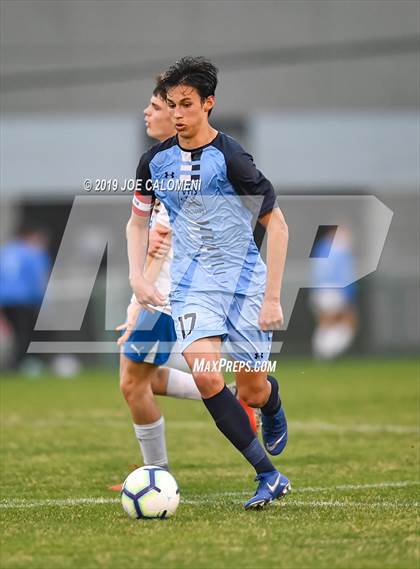 Thumbnail 3 in Johnson vs MacArthur [Douglas] photogallery.