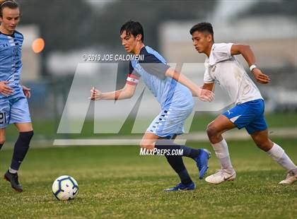 Thumbnail 1 in Johnson vs MacArthur [Douglas] photogallery.
