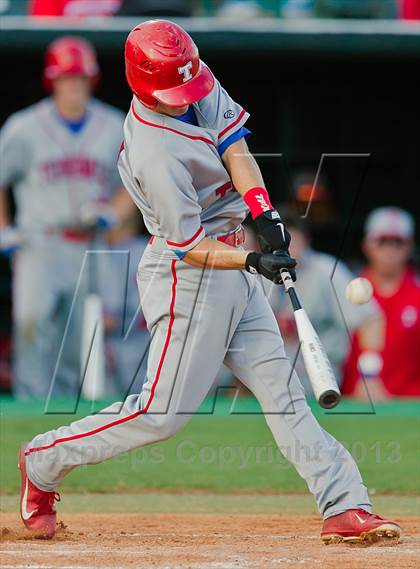Thumbnail 1 in Foster vs Tomball (UIL 4A Region 3 Final) photogallery.