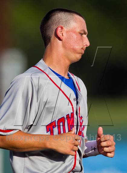Thumbnail 2 in Foster vs Tomball (UIL 4A Region 3 Final) photogallery.