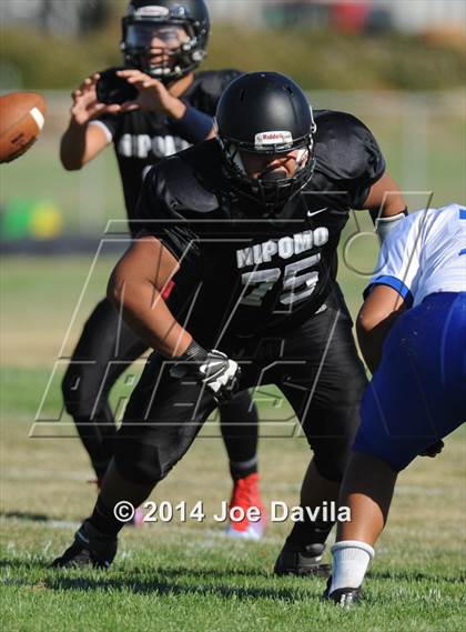 Thumbnail 2 in Lompoc @ Nipomo photogallery.