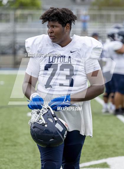 Thumbnail 3 in Loyola (Blue/White Scrimmage)  photogallery.
