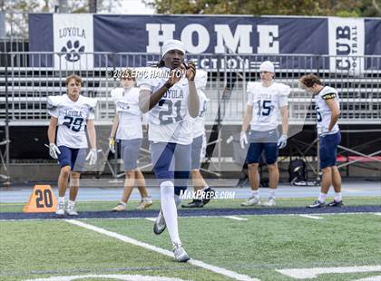 Thumbnail 2 in Loyola (Blue/White Scrimmage)  photogallery.