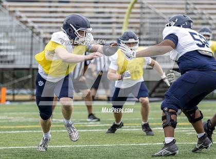 Thumbnail 3 in Loyola (Blue/White Scrimmage)  photogallery.