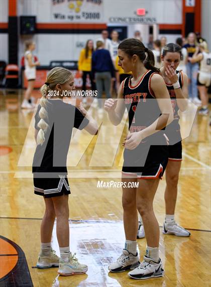 Thumbnail 1 in Ottawa-Glandorf vs Liberty Center (OHSAA Division 3 Region 10 Regional Semi Final) photogallery.