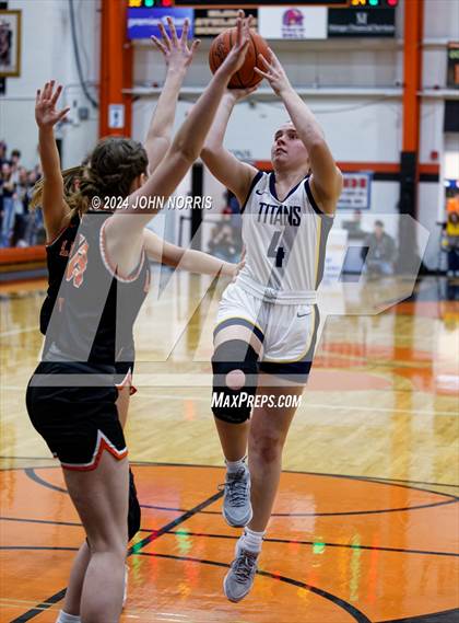 Thumbnail 3 in Ottawa-Glandorf vs Liberty Center (OHSAA Division 3 Region 10 Regional Semi Final) photogallery.