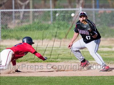 Thumbnail 2 in Modesto @ Beyer photogallery.