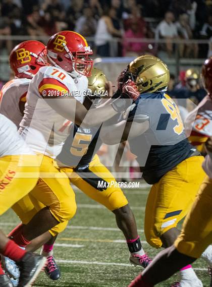 Thumbnail 1 in St. Thomas Aquinas vs Deerfield Beach photogallery.