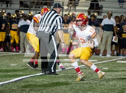 Thumbnail 2 in St. Thomas Aquinas vs Deerfield Beach photogallery.