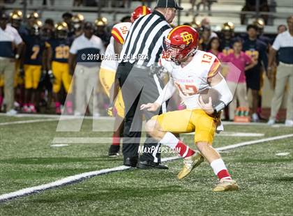 Thumbnail 3 in St. Thomas Aquinas vs Deerfield Beach photogallery.