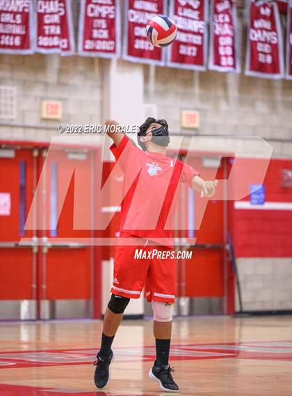 Thumbnail 2 in Mater Dei Catholic @ Sweetwater photogallery.