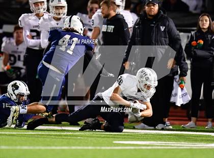Thumbnail 3 in Vandegrift @ Stony Point photogallery.