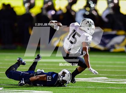Thumbnail 3 in Vandegrift @ Stony Point photogallery.