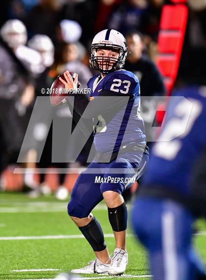 Thumbnail 2 in Vandegrift @ Stony Point photogallery.