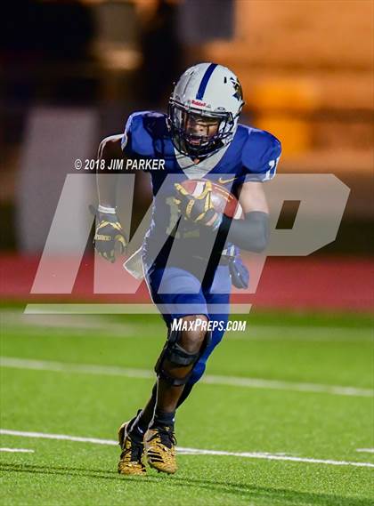 Thumbnail 3 in Vandegrift @ Stony Point photogallery.