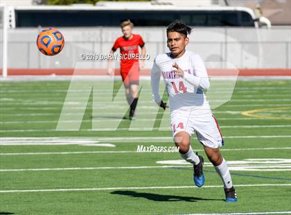 Thumbnail 2 in Williams Field vs Mountain View (Coyote Classic Tournament) photogallery.