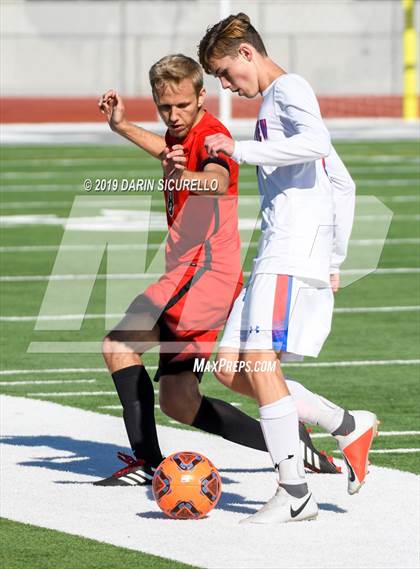 Thumbnail 3 in Williams Field vs Mountain View (Coyote Classic Tournament) photogallery.