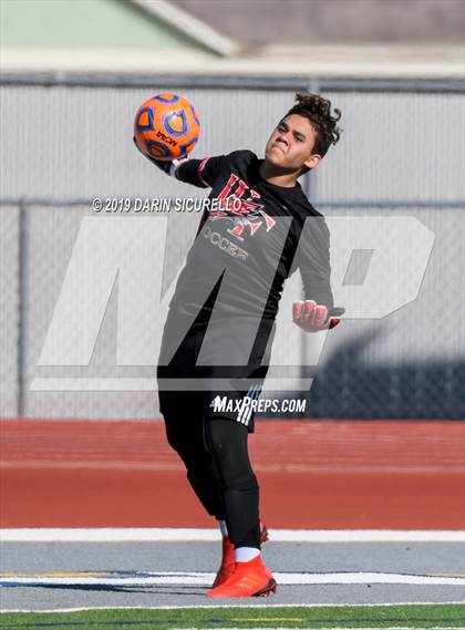 Thumbnail 3 in Williams Field vs Mountain View (Coyote Classic Tournament) photogallery.