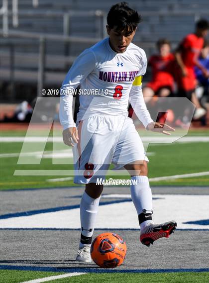 Thumbnail 3 in Williams Field vs Mountain View (Coyote Classic Tournament) photogallery.