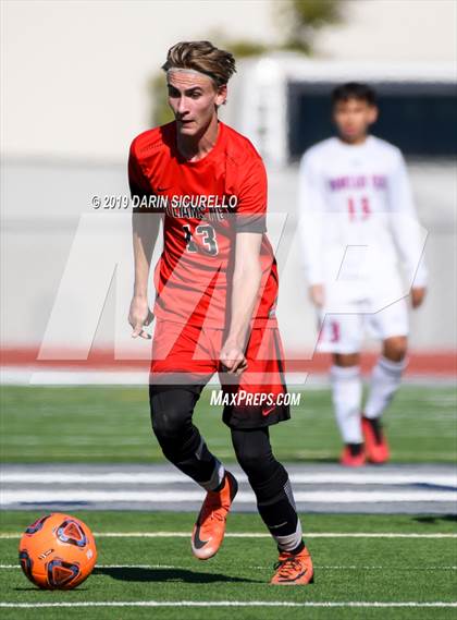 Thumbnail 2 in Williams Field vs Mountain View (Coyote Classic Tournament) photogallery.
