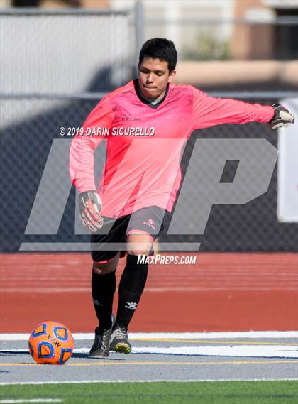 Thumbnail 1 in Williams Field vs Mountain View (Coyote Classic Tournament) photogallery.