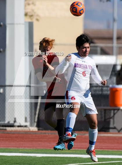 Thumbnail 2 in Williams Field vs Mountain View (Coyote Classic Tournament) photogallery.