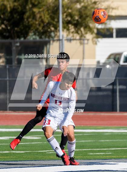 Thumbnail 2 in Williams Field vs Mountain View (Coyote Classic Tournament) photogallery.