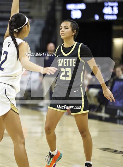 Thumbnail 3 in Fayette vs Helias Catholic (Norm Stewart Classic) photogallery.
