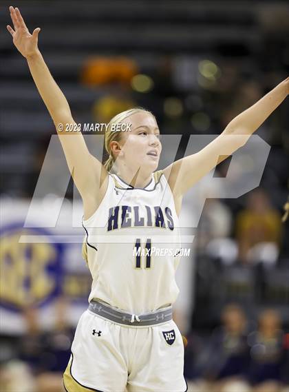 Thumbnail 2 in Fayette vs Helias Catholic (Norm Stewart Classic) photogallery.